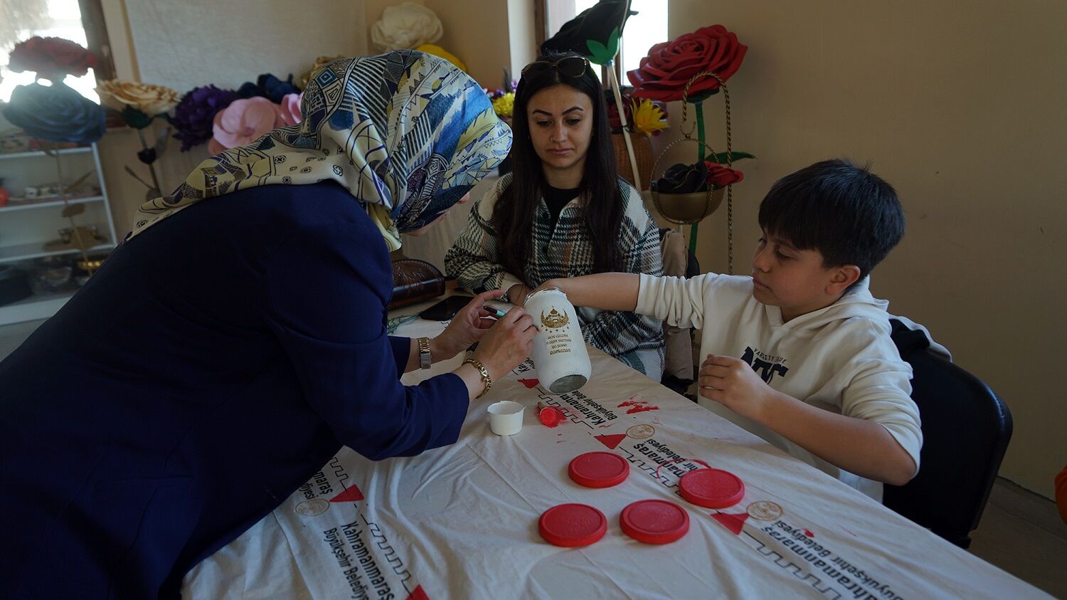 Minik Eller Ramazan Kandili Tasarladı (1)