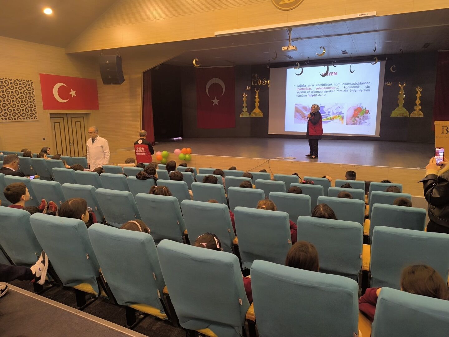 Okullarda Gıda Güvenilirliği Eğitimleri Devam Ediyor2