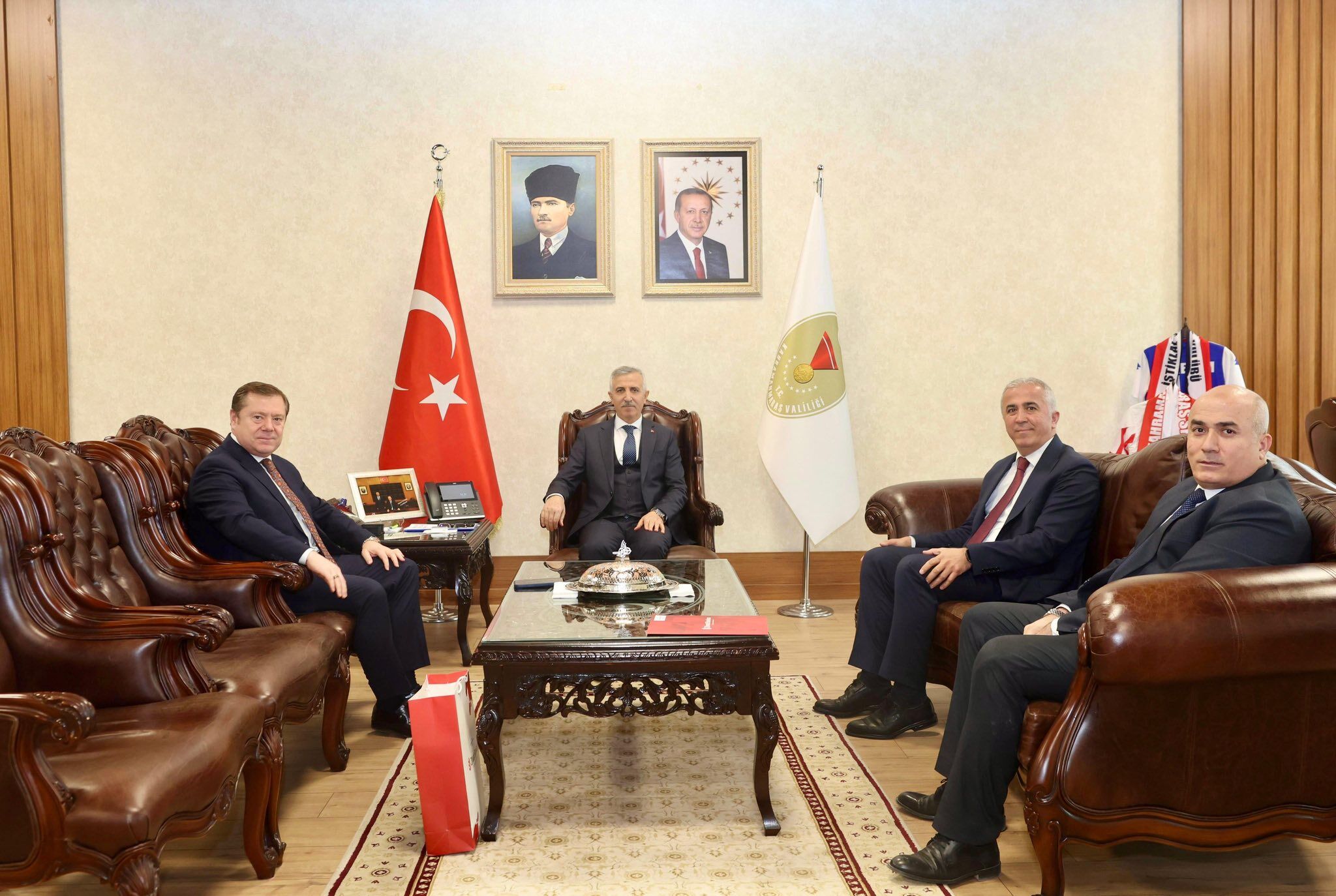 Vali Ünlüer’e Makam Ziyaretleri Devam Ediyor1-16