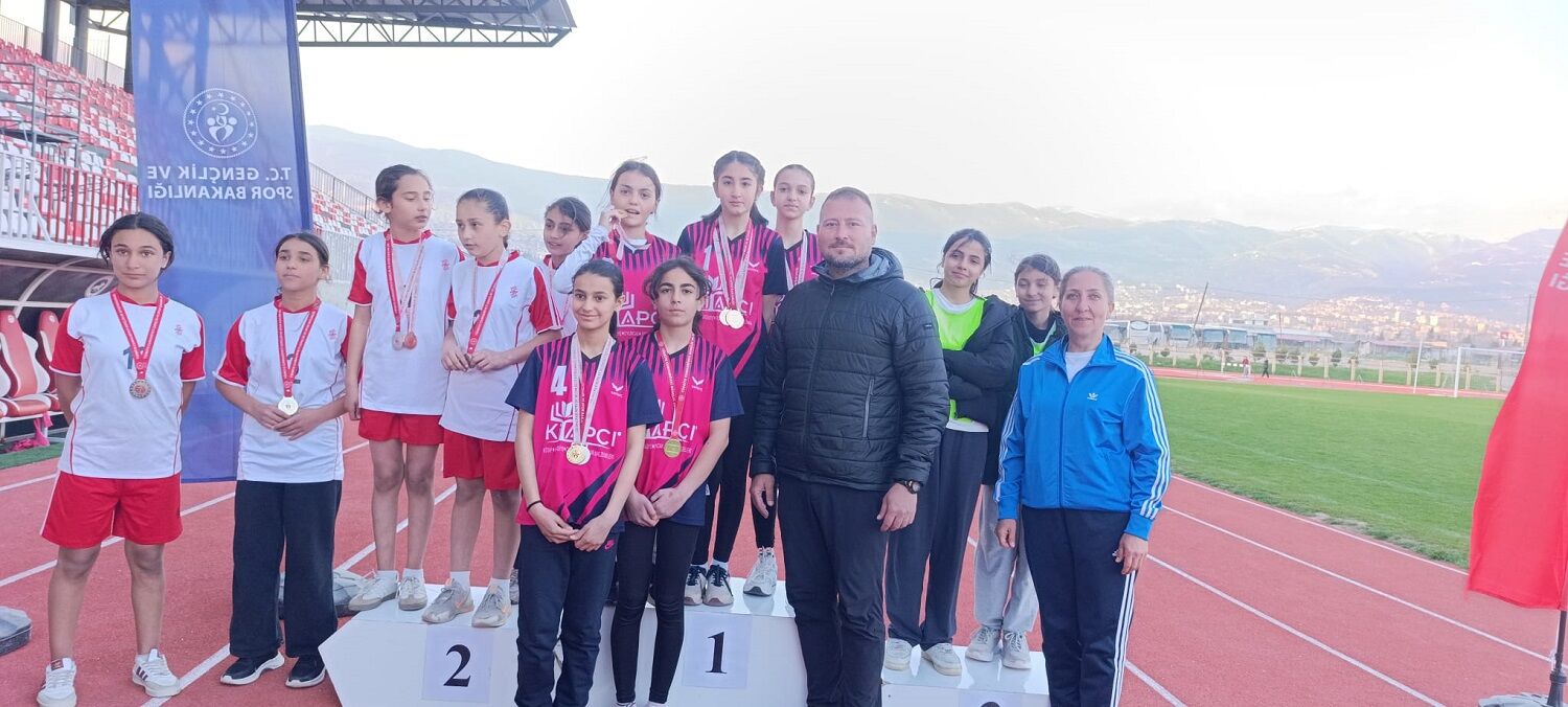 Teaş İstiklal Ortaokulu’ndan Büyük Başarı: Gelenek Bozulmadı!