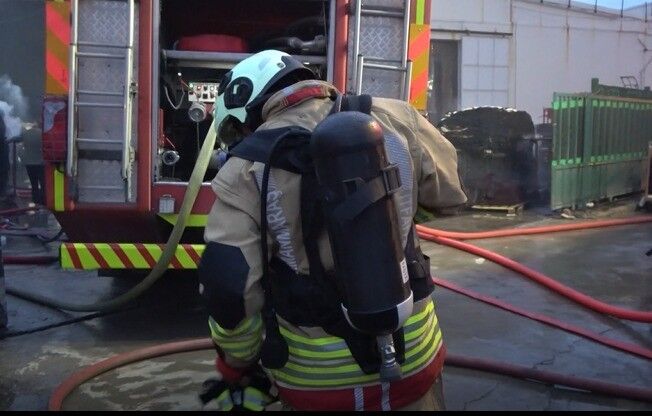 Yangına Müdahale Eden İtfaiye Eri Darbedildi