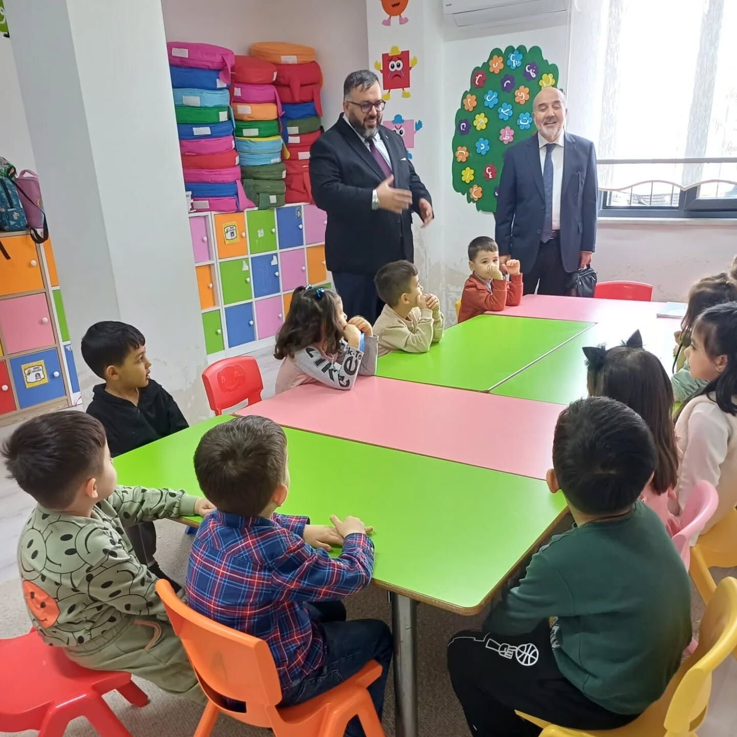 658321659 17928195510252945 3341323786593356845 N