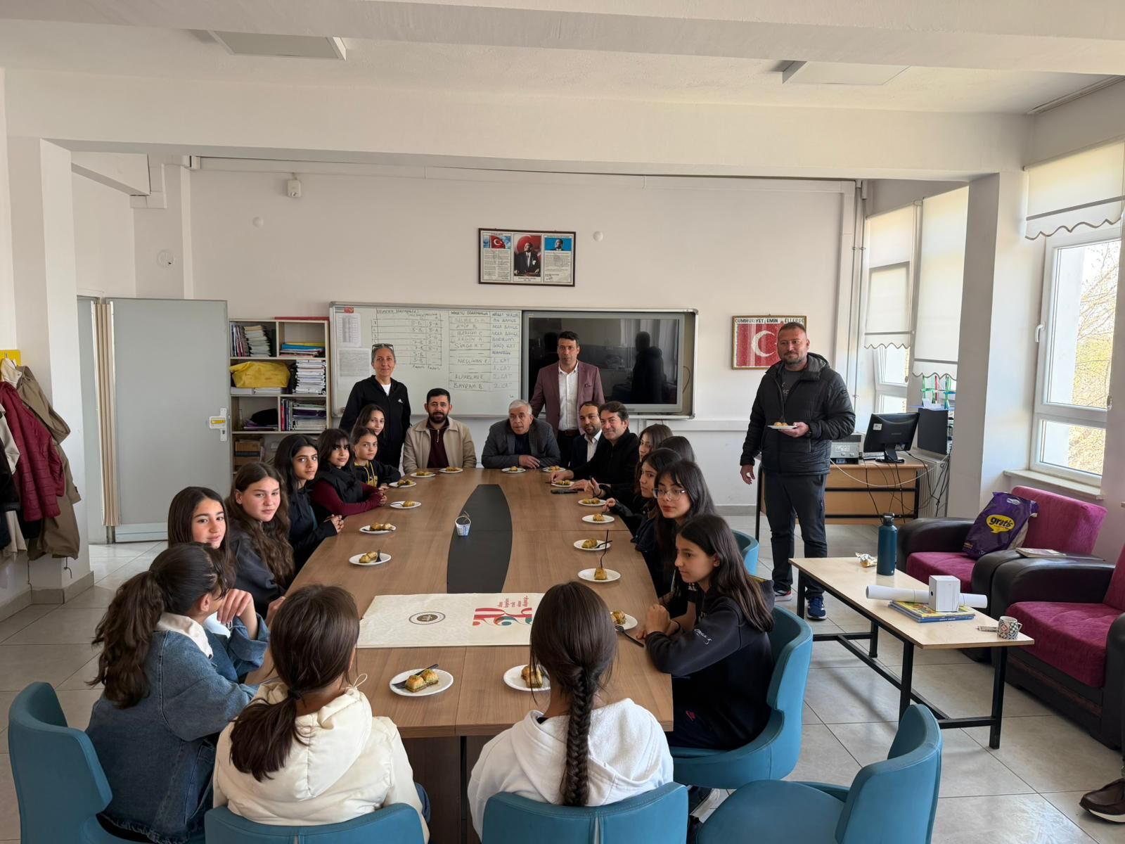 Afşin Eğitim Bir Sen’den Genç Atletlere Anlamlı Ziyaret