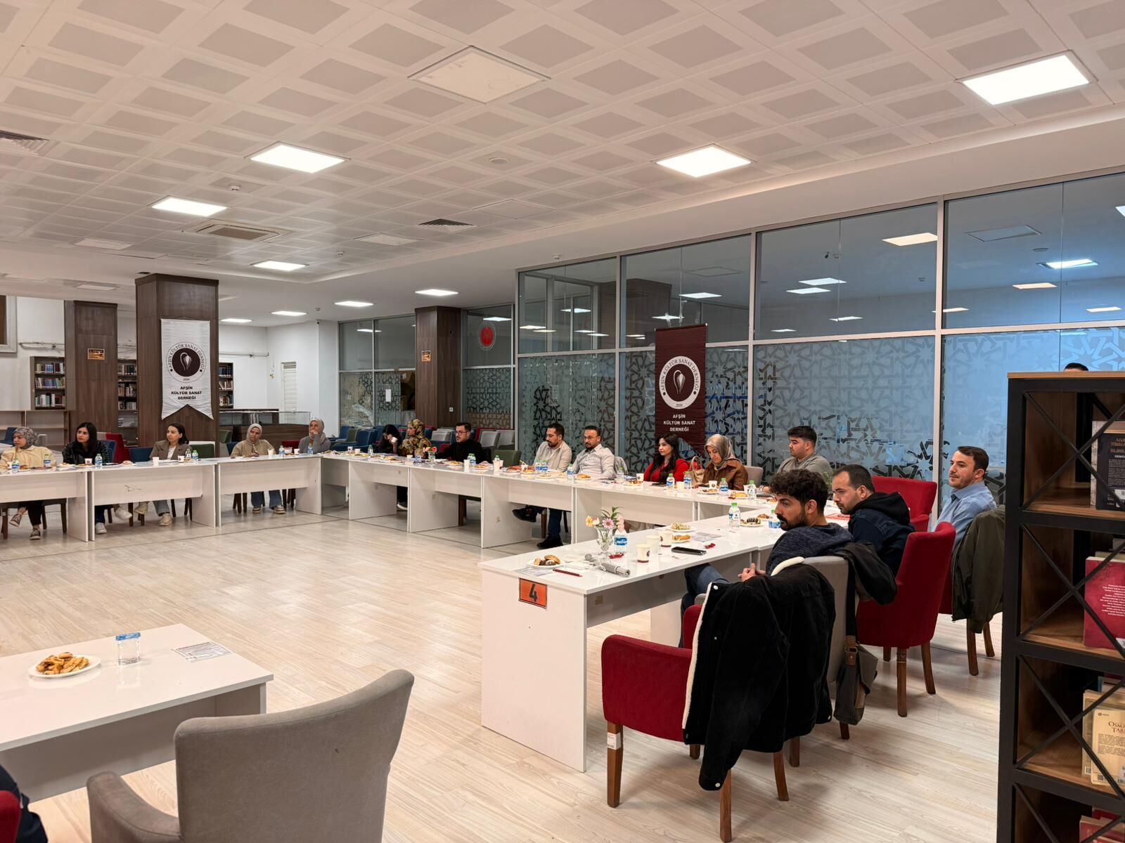 Afşin İlçe Halk Kütüphanesi’nde Kitap Tahlili Yapıldı (1)