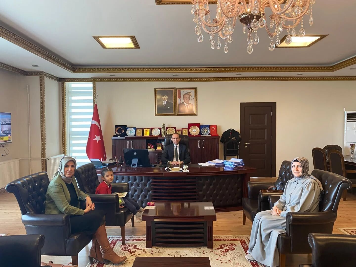 Afşinbey İlkokulu’ndan Kaymakam Sarıdoğan’a Ziyaret