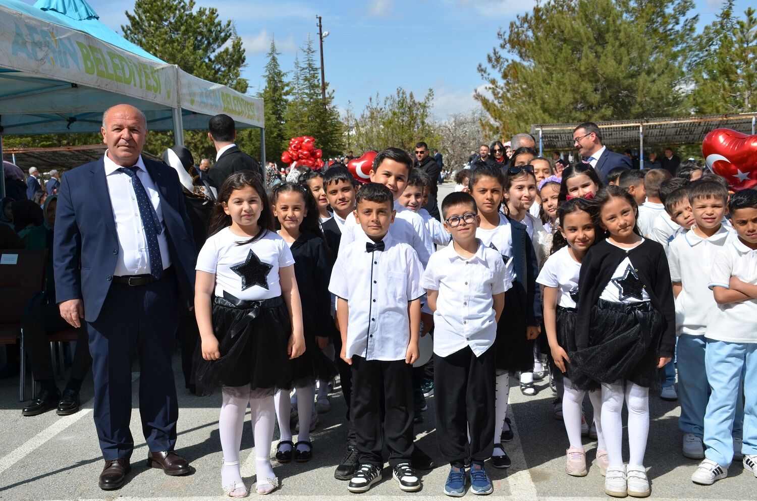 Afşin’de 23 Nisan Ulusal Egemenlik Ve Çocuk Bayramı Kutlandı (24)