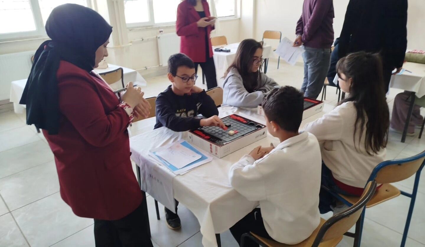 Afşin’de Akıl Ve Zekâ Oyunları Turnuvası Düzenlendi2