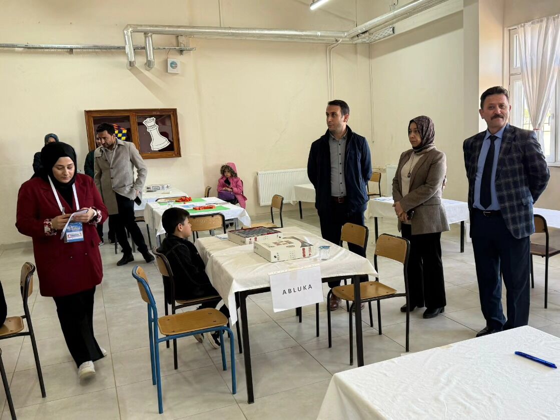 Afşin’de Akıl Ve Zekâ Oyunları Turnuvası Düzenlendi3