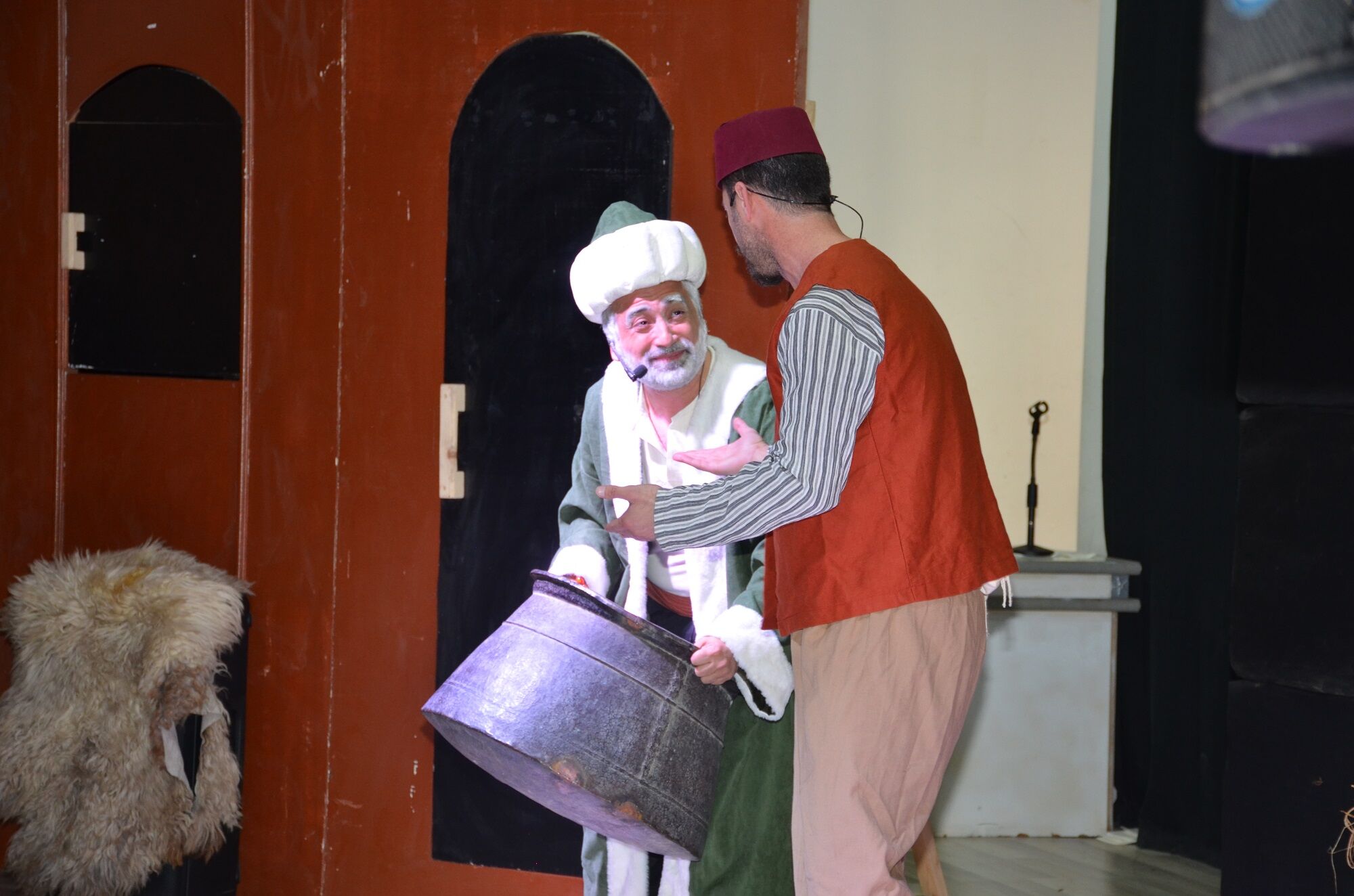 Afşin’de “Bir Nasreddin Hoca Varmış” Çocuk Tiyatrosu Sahnelendi (3)