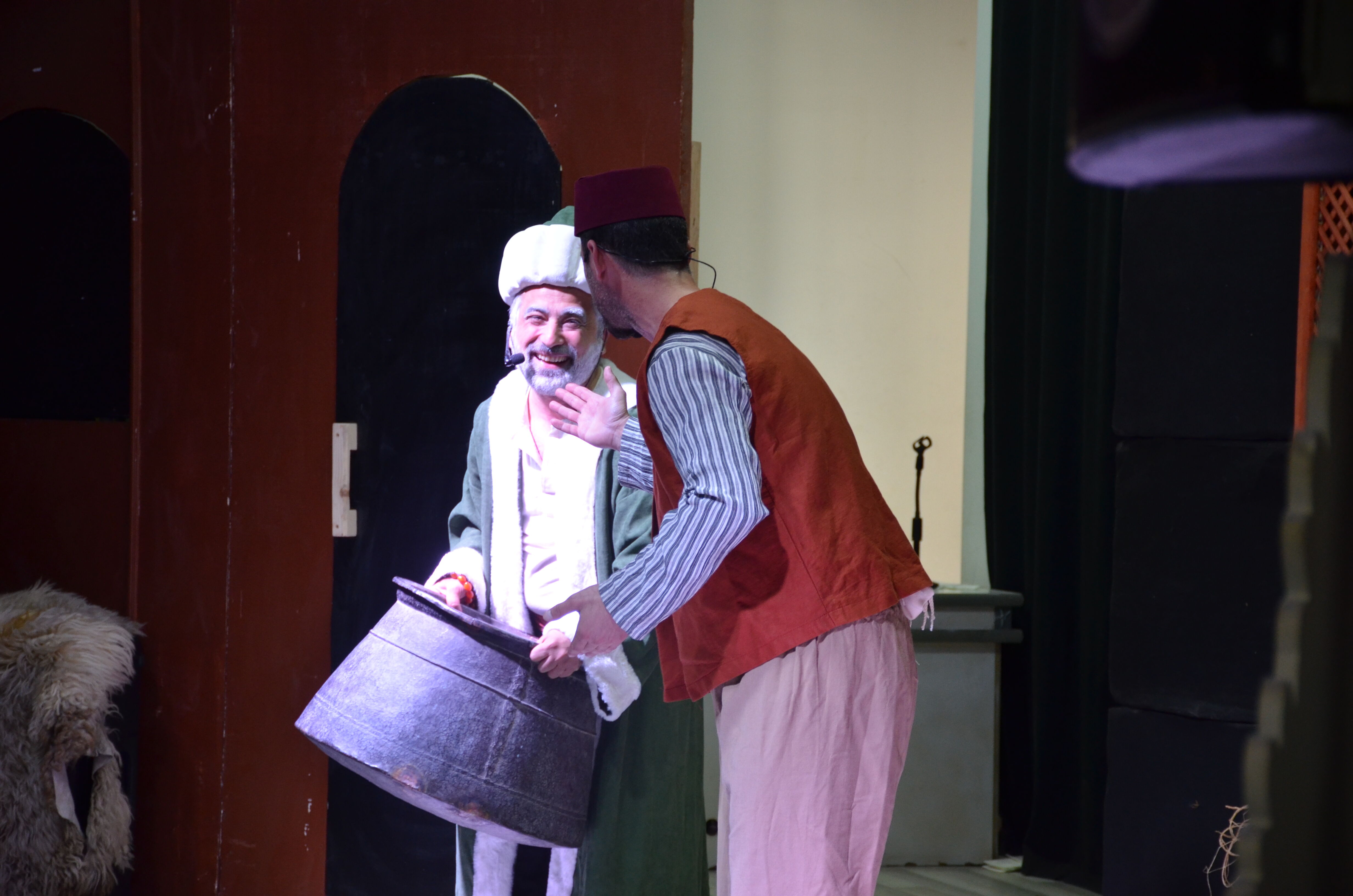 Afşin’de “Bir Nasreddin Hoca Varmış” Çocuk Tiyatrosu Sahnelendi (4)