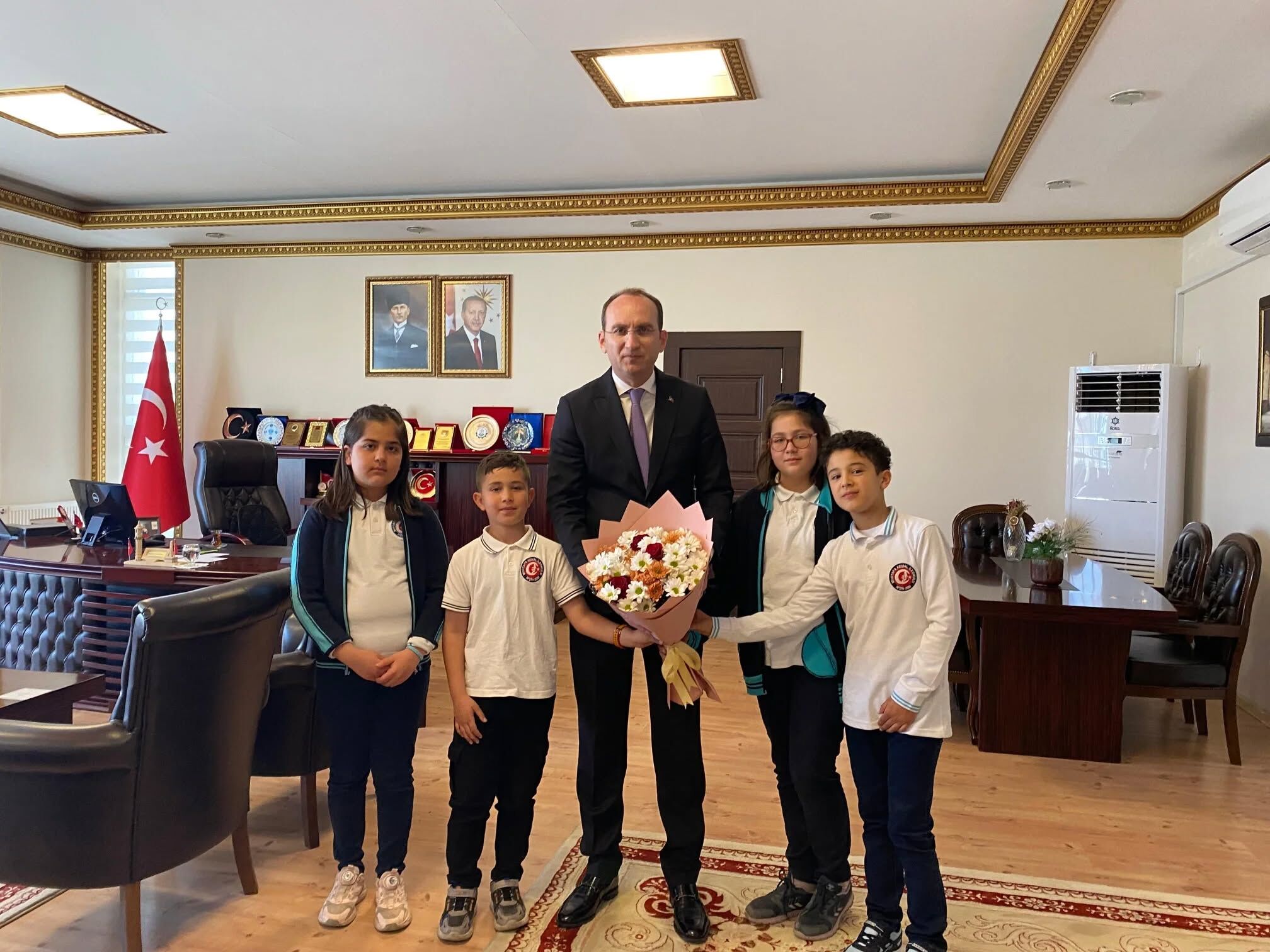 Afşin’de Kaymakamlık Koltuğu Minik Muhammet’e Emanet Edildi2