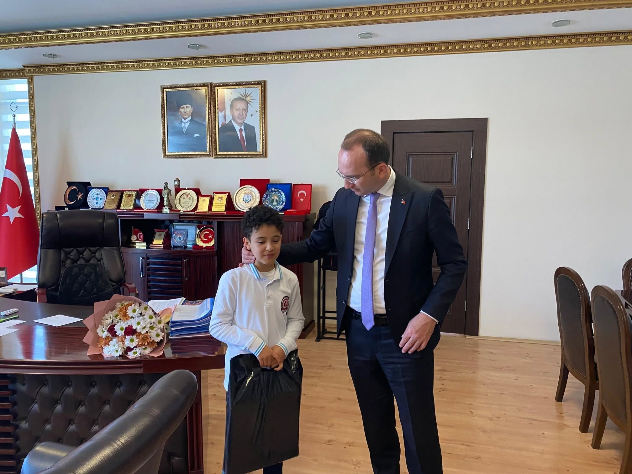 Afşin’de Kaymakamlık Koltuğu Minik Muhammet’e Emanet Edildi4