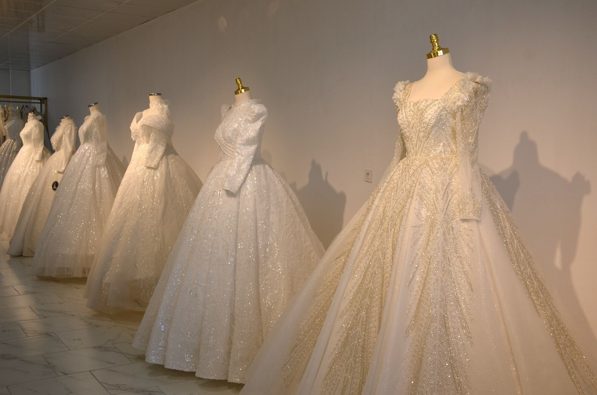 Afşin’de Prenses Gelinlik Yeni Yerinde Hizmete Açıldı (1)