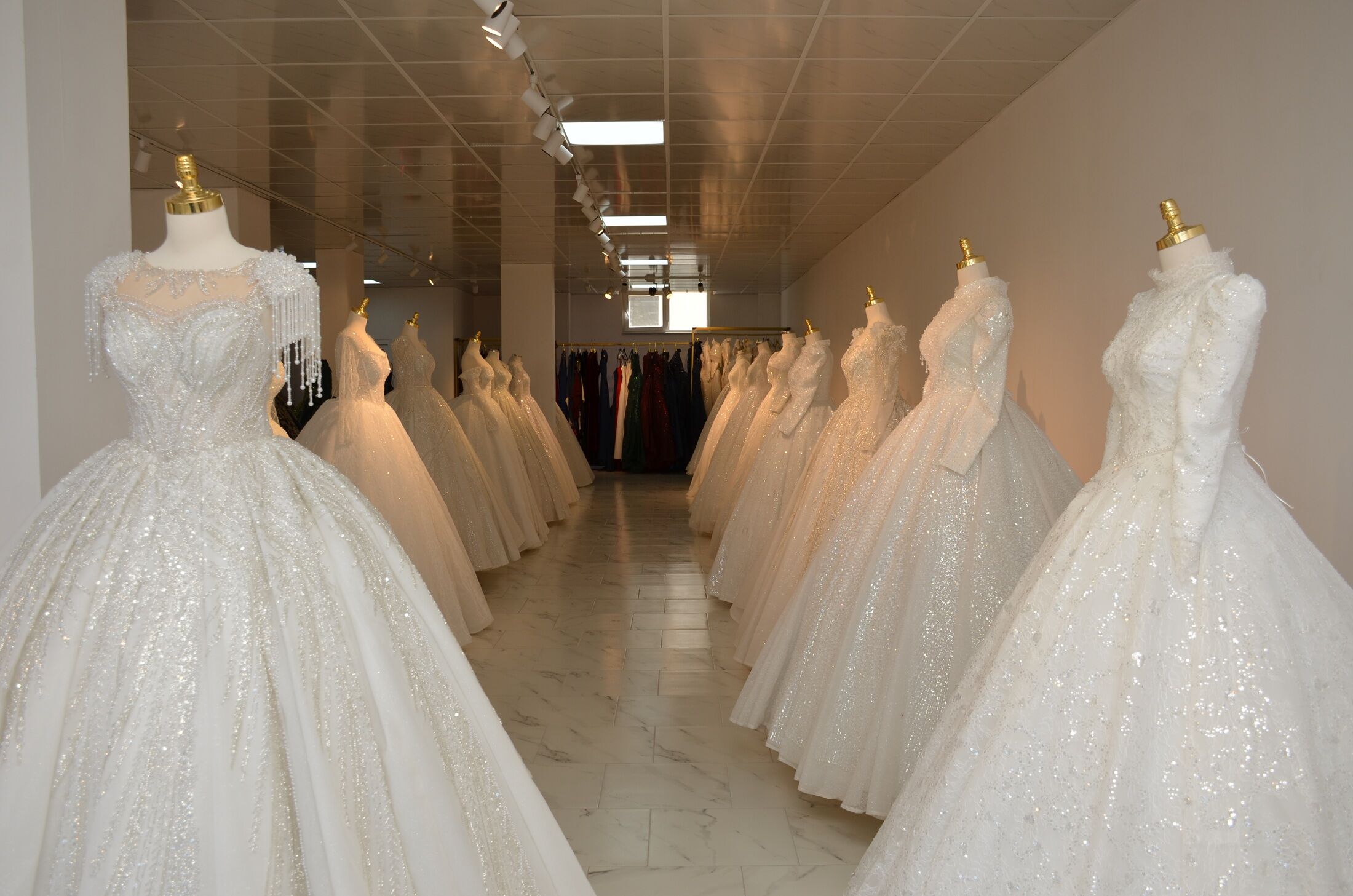 Afşin’de Prenses Gelinlik Yeni Yerinde Hizmete Açıldı (13)