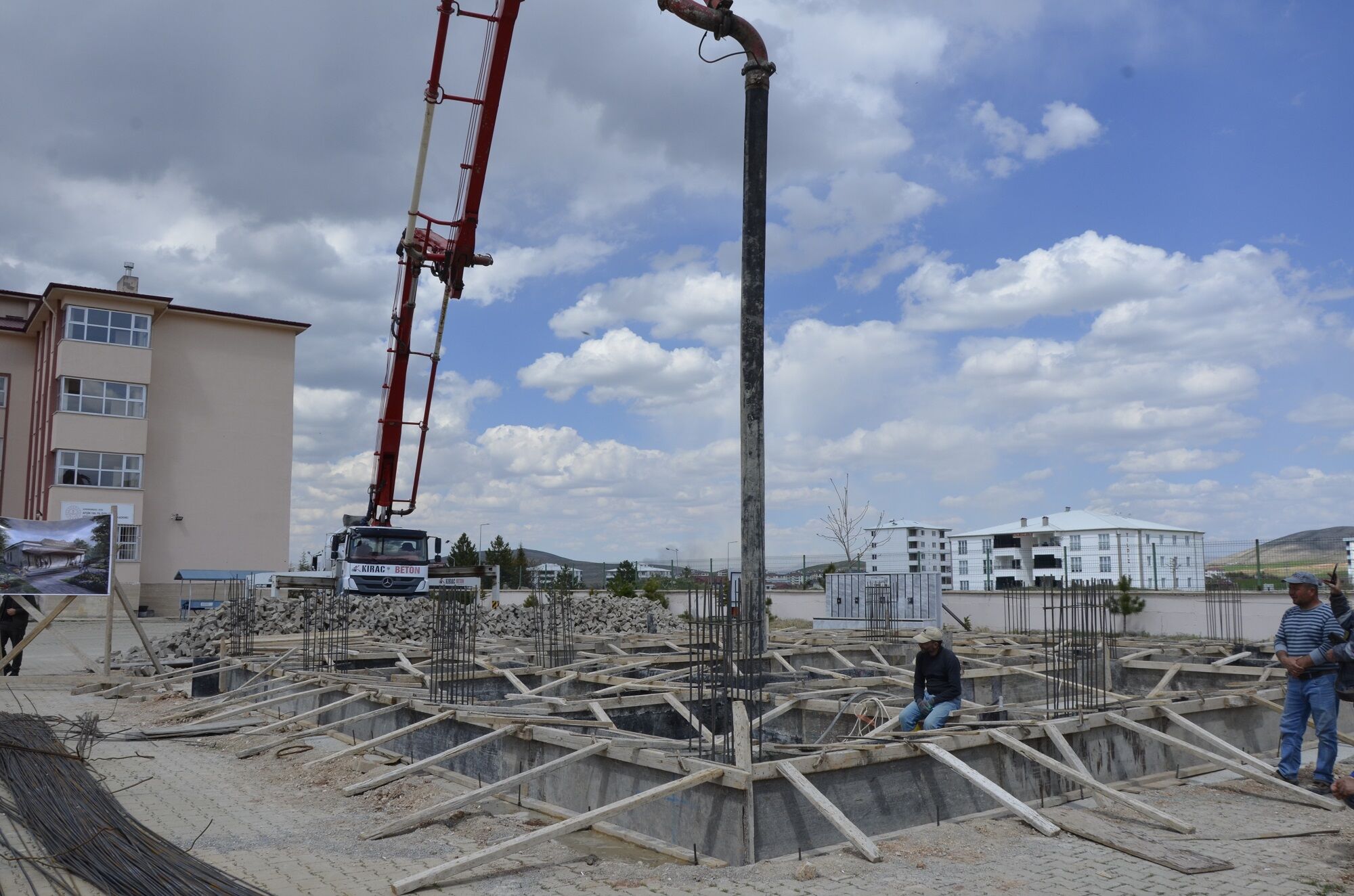 Afşin’de Tatbikat Camii İçin Temel Atma Töreni Gerçekleştirildi (10)
