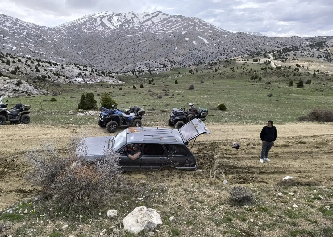 Afşin’de Yaylada Mahsur Kalan Vatandaş Kurtarıldı (2)