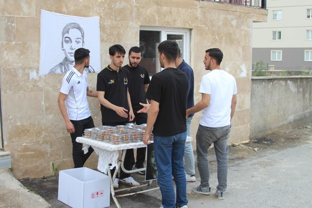 Afşinli Bayram'ın En Büyük Hayali Fenerbahçe'nin Şampiyonluğu Ve Futbolcu Olmaktı 5