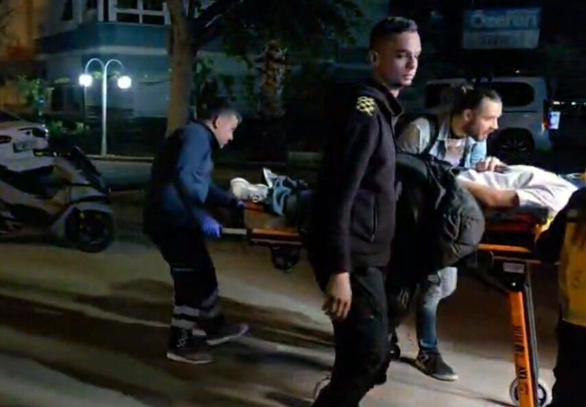 Antalya'da iki motosiklet çarpıştı: 3 yaralı