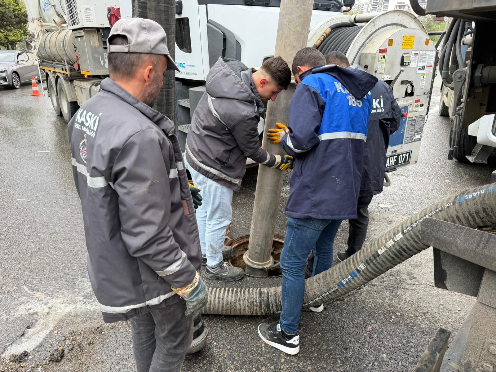 Aşırı Yağış Alan Bölgelerde Yoğun Mesai (3)