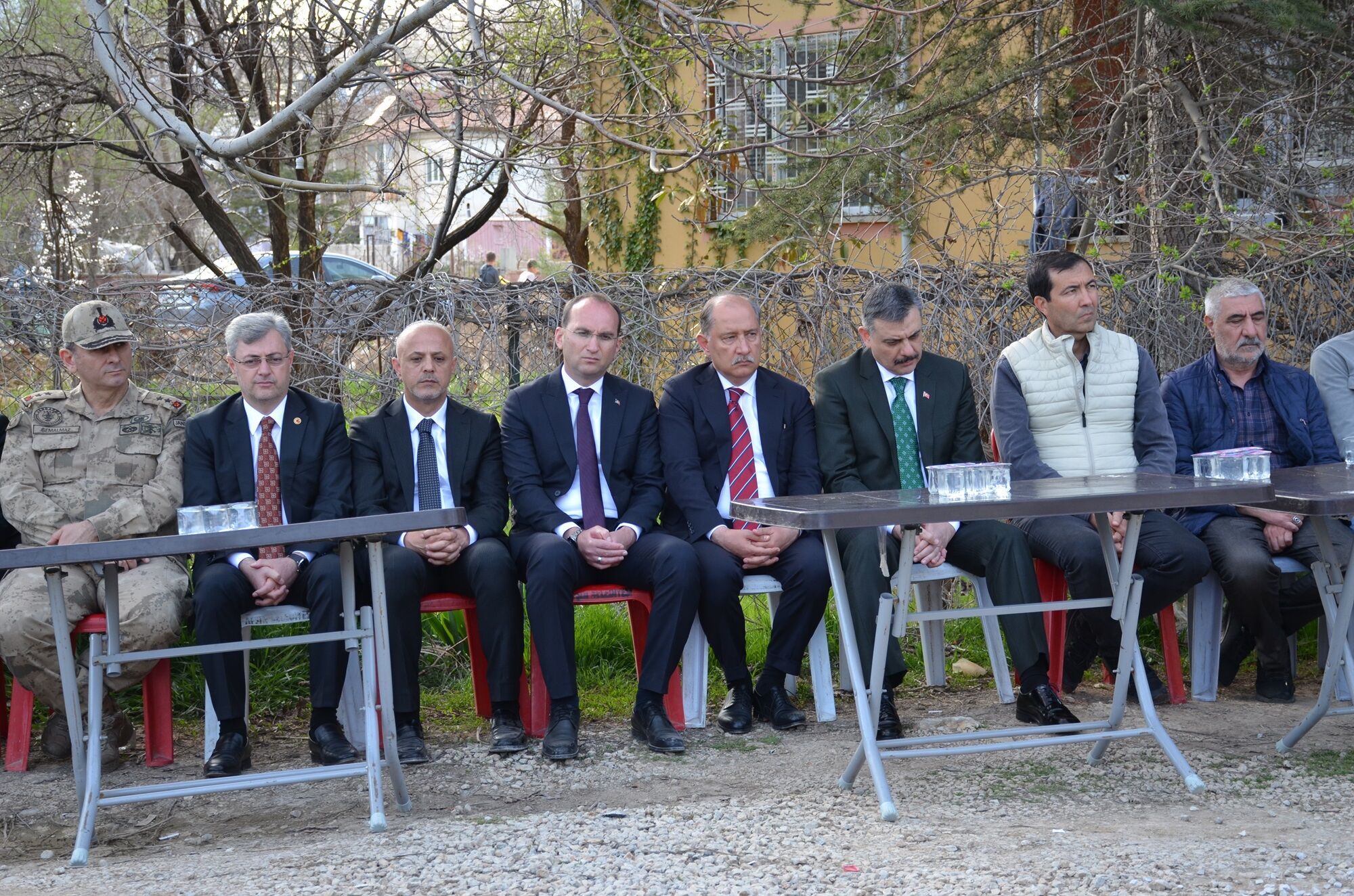 Bakan Çiftçi Afşin’de Acılı Aileyi Yalnız Bırakmadı (3)-1