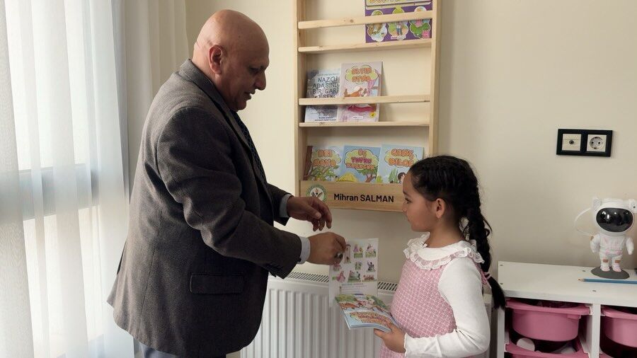 Çağlayancerit’te 170 Öğrencinin Evine Kütüphane Kuruldu1