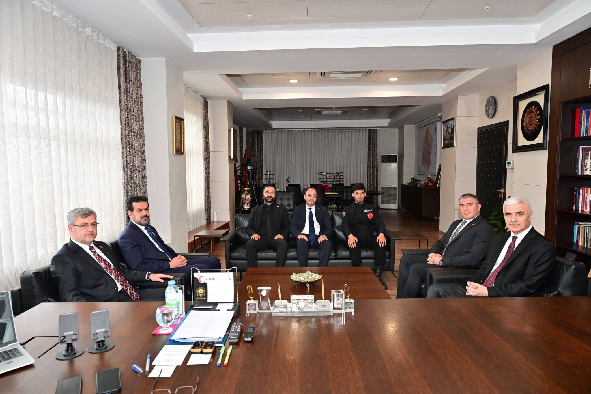 Emniyet Müdürü Yiğit’e Polis Haftası Kapsamında Anlamlı Ziyaretler