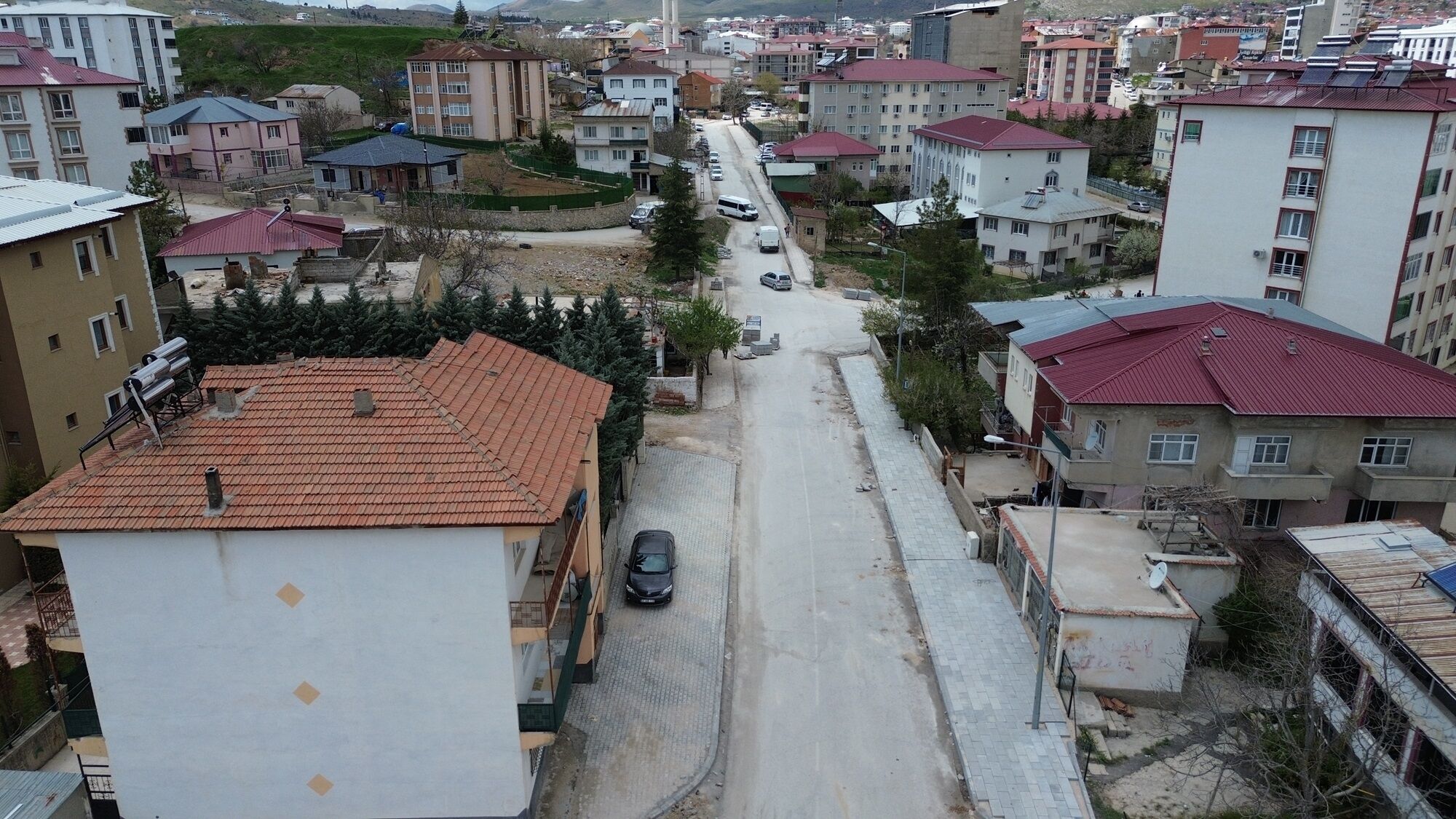 Fatih Caddesi’nde Kaldırım Çalışması Başladı (4)
