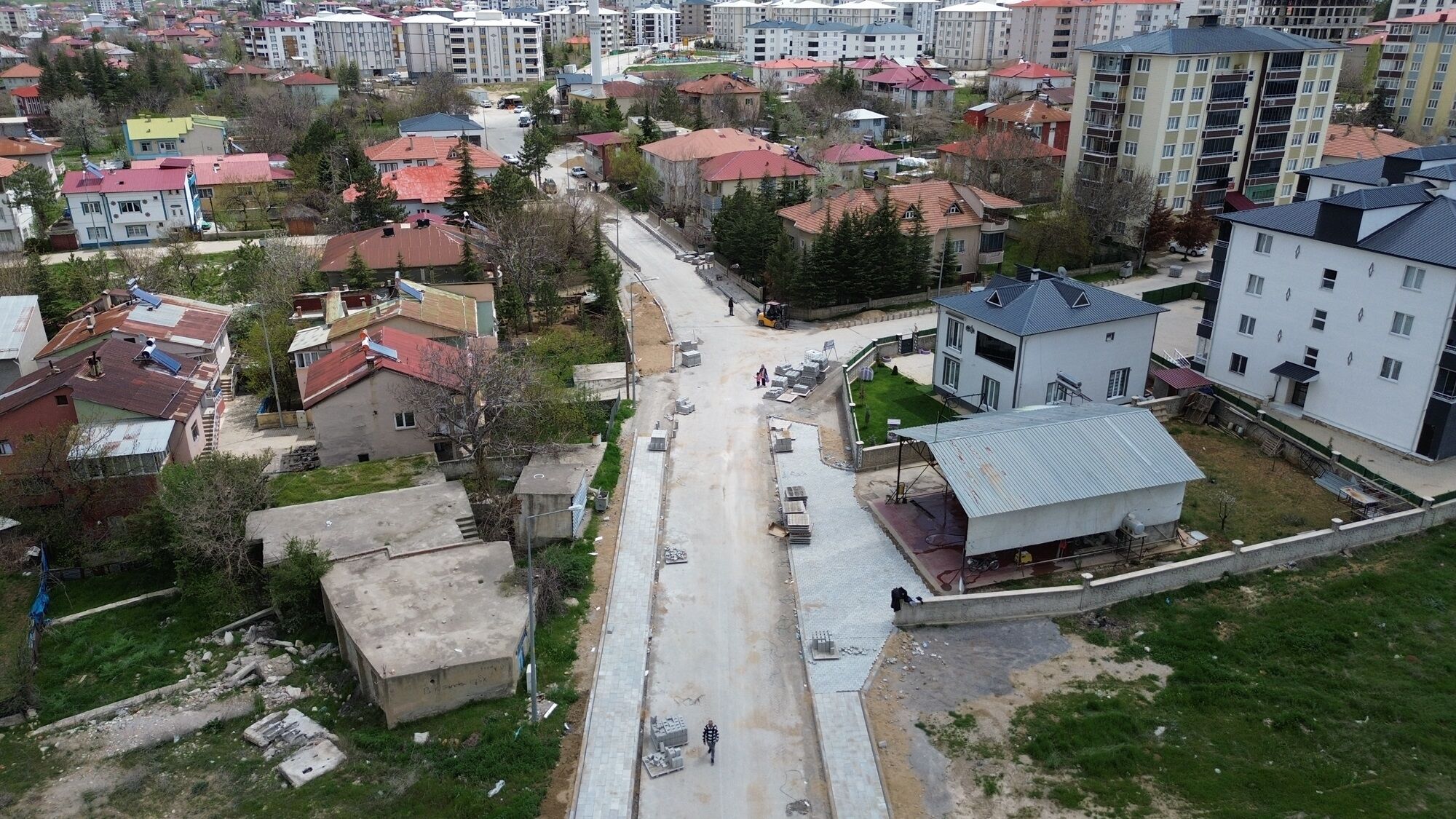Fatih Caddesi’nde Kaldırım Çalışması Başladı (5)