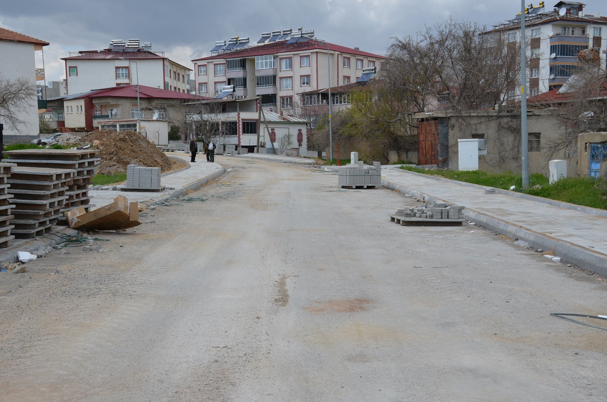 Fatih Caddesi’nde Kaldırım Çalışması Başladı (8)