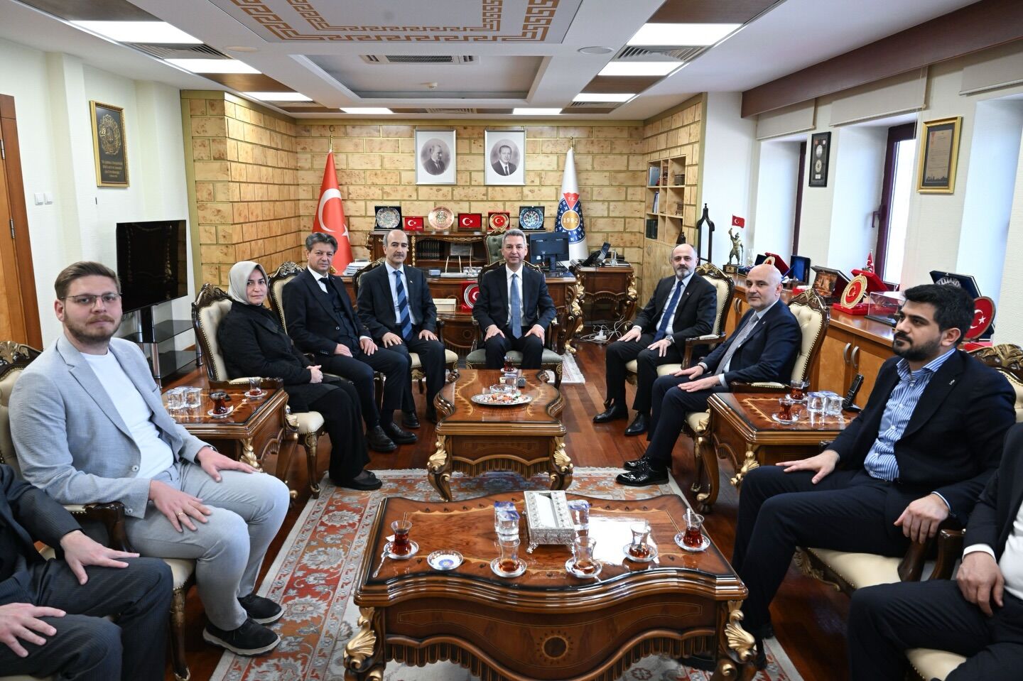 İl Başkanı Gül'den Ksü Rektörlerine Hayırlı Olsun Ziyareti5