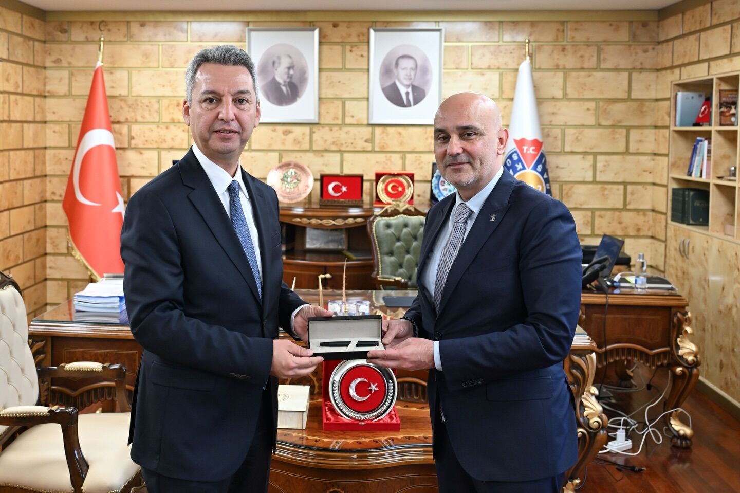 İl Başkanı Gül'den Ksü Rektörlerine Hayırlı Olsun Ziyareti6