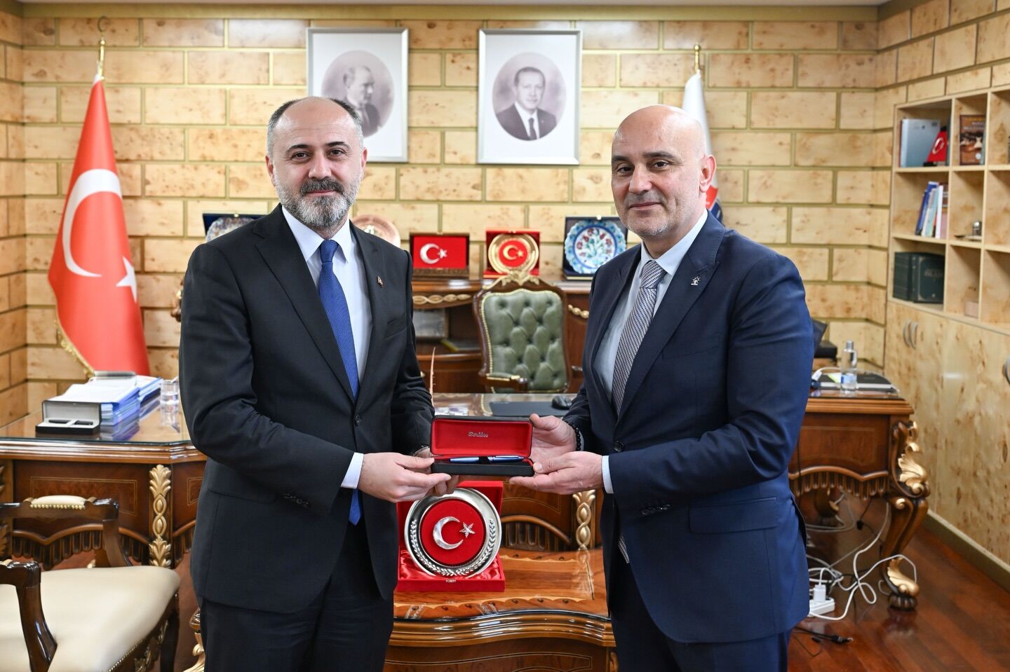 İl Başkanı Gül'den Ksü Rektörlerine Hayırlı Olsun Ziyareti7