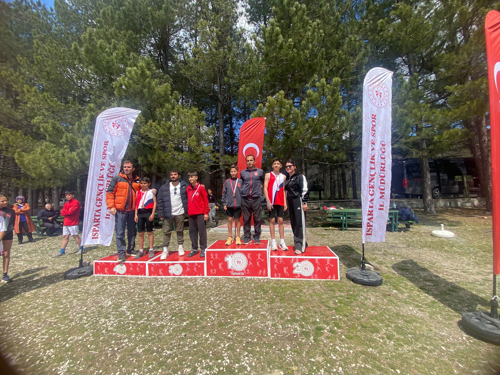 Kahramanmaraşlı Sporculardan Kros Yarışlarında Büyük Başarı