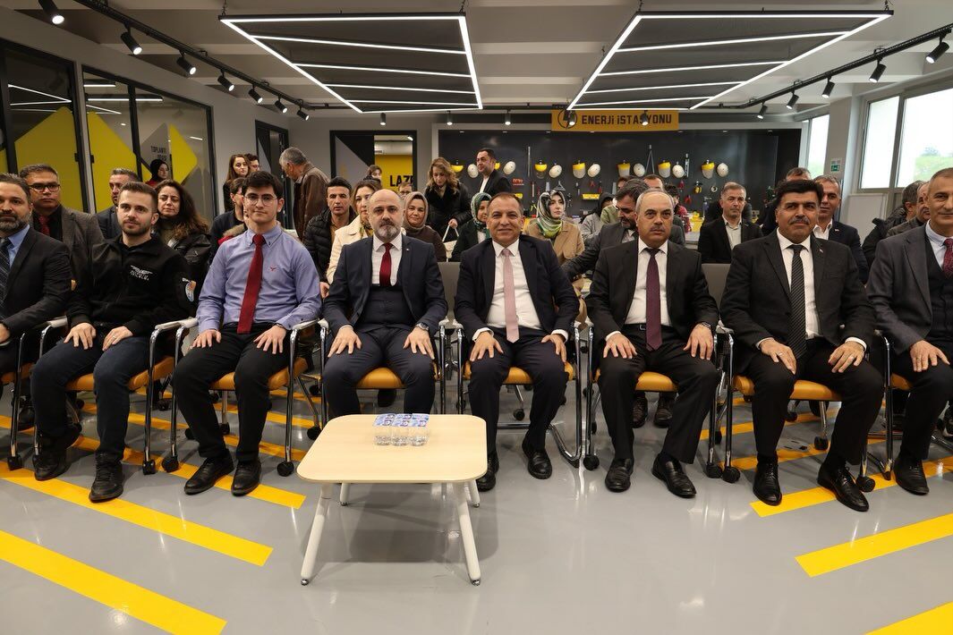 Kahramanmaraş’ta Millî Teknoloji Atölyesi Tanıtım Programı Düzenlendi1