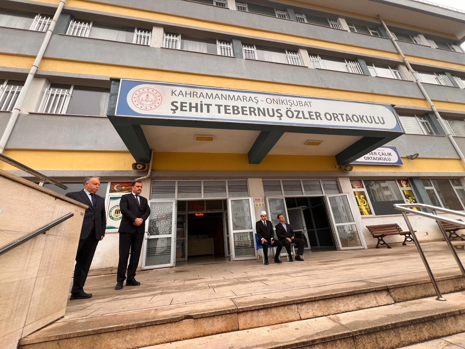 Kahramanmaraş'ta Öğrenciler, Saldırıda Hayatını Kaybedenler İçin Dua Etti (7)