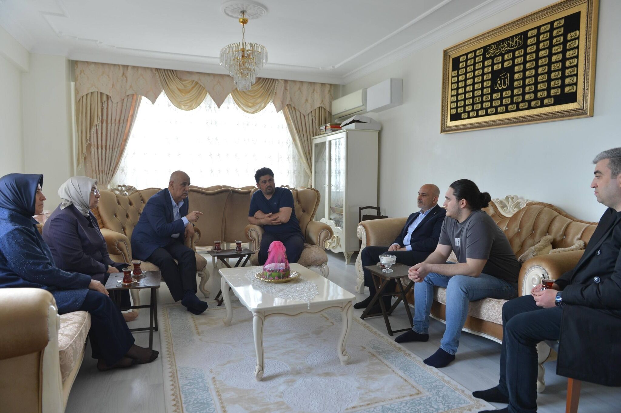 Kahramanmaraş’ta Saldırıda Yaralanan Öğrencilere Ziyaret (2)