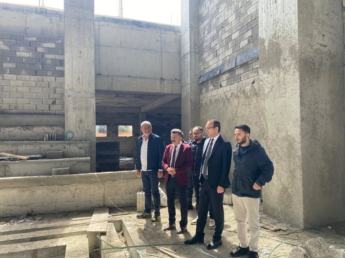 Kaymakam Sarıdoğan, Yüzme Havuzundaki Çalışmaları İnceledi2