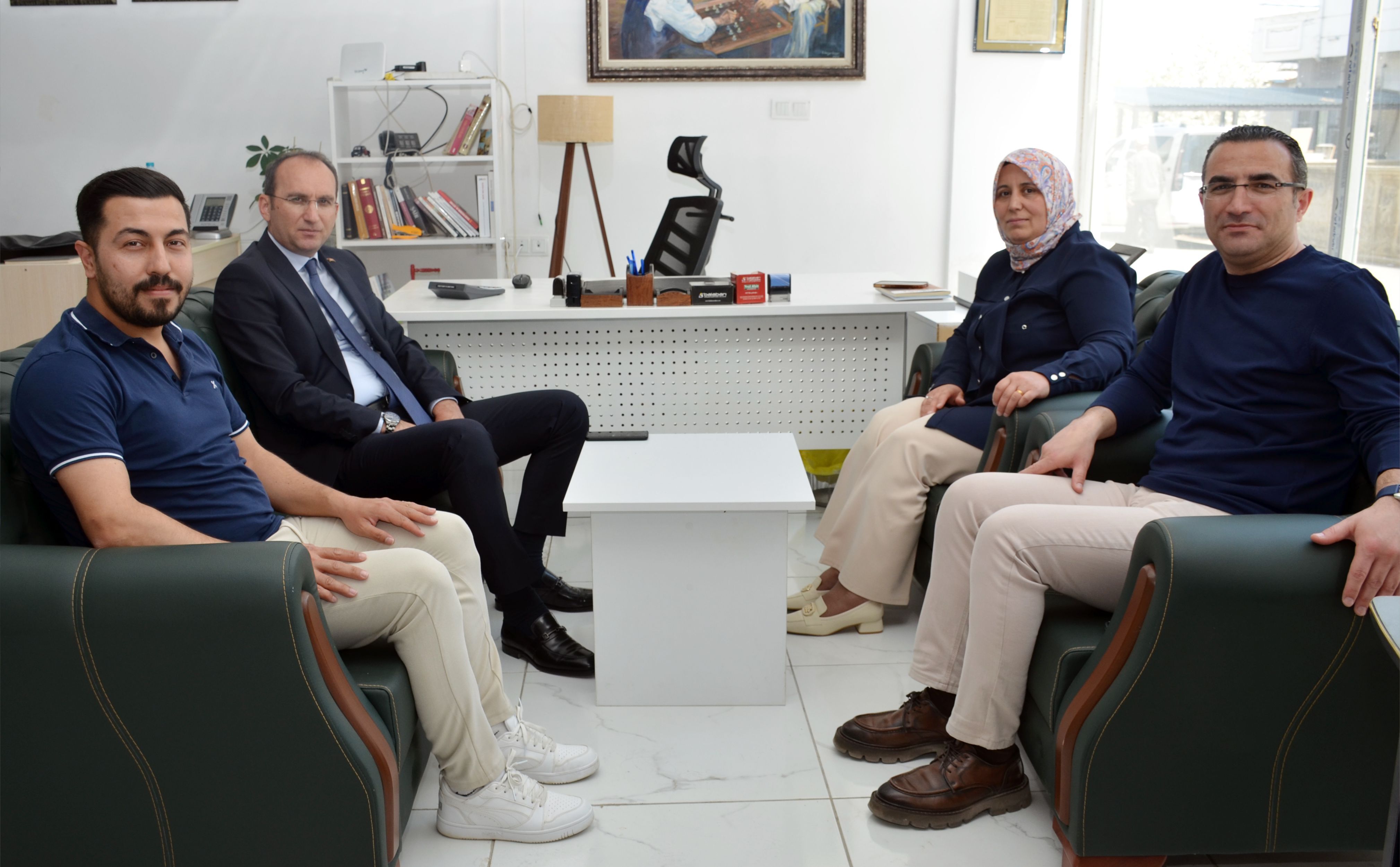 Kaymakam Sarıdoğan’dan Yeşil Afşin Gazetesi’ne Ziyaret (1)-1