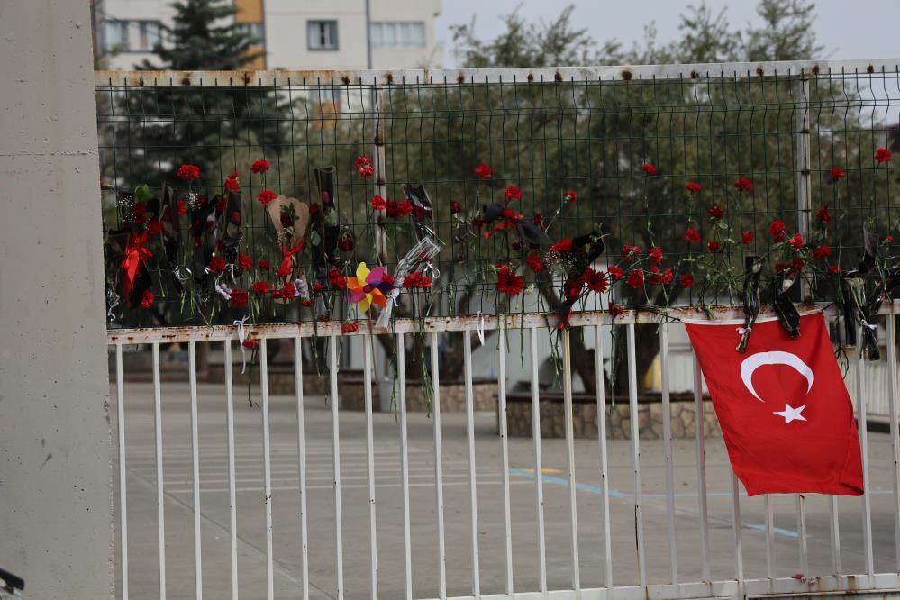 “Merdivendeki Kanlar Şelale Gibiydi” Sözleri Yürek Burktu 1
