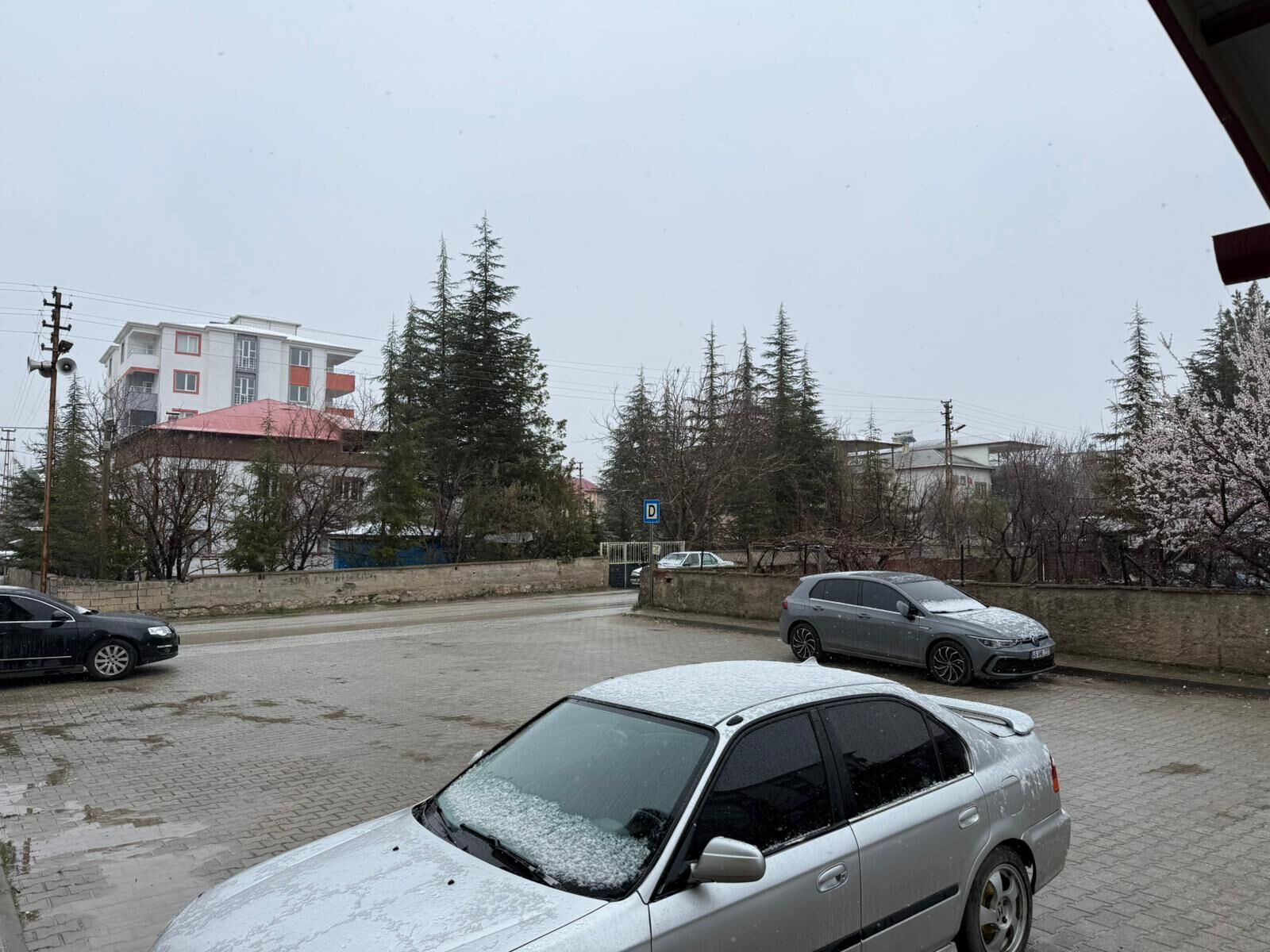 Nisan Sürprizi Afşin Beyaza Büründü4