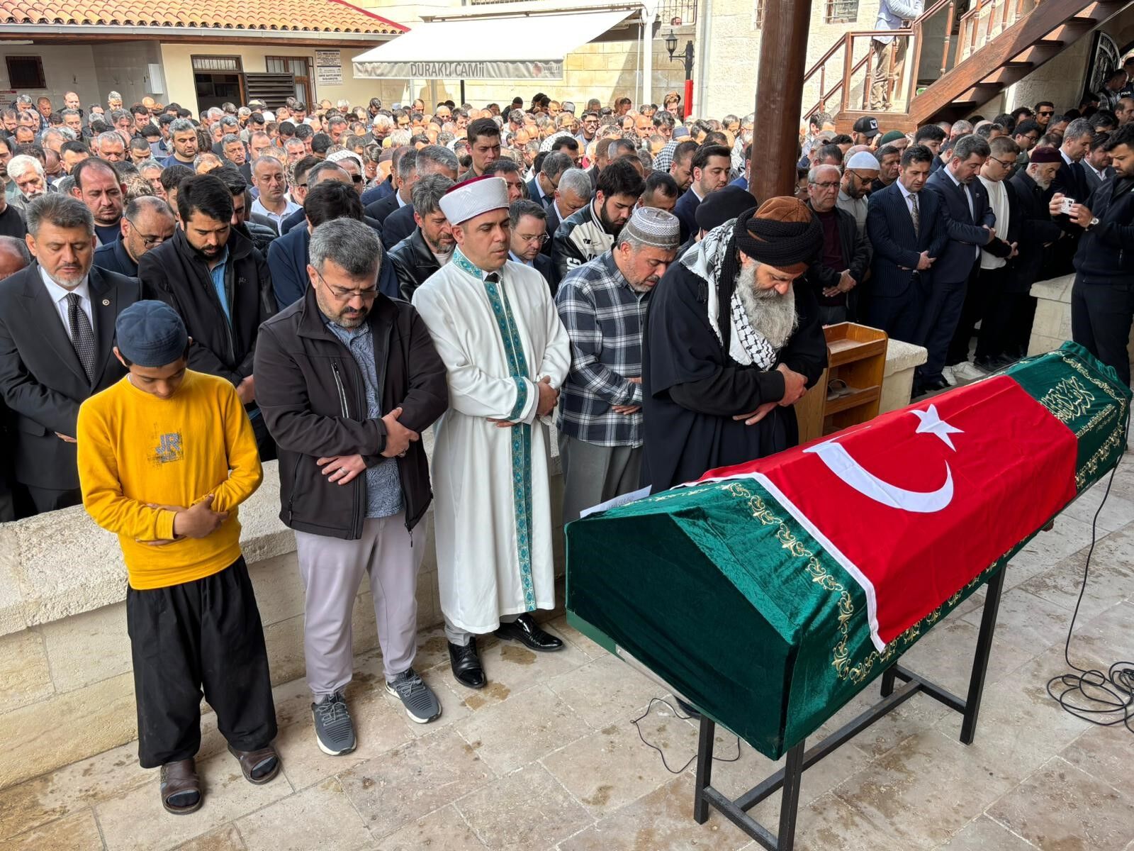 Okul Saldırısında Hayatını Kaybeden Şuranur Son Yolculuğuna Uğurlandı (7)