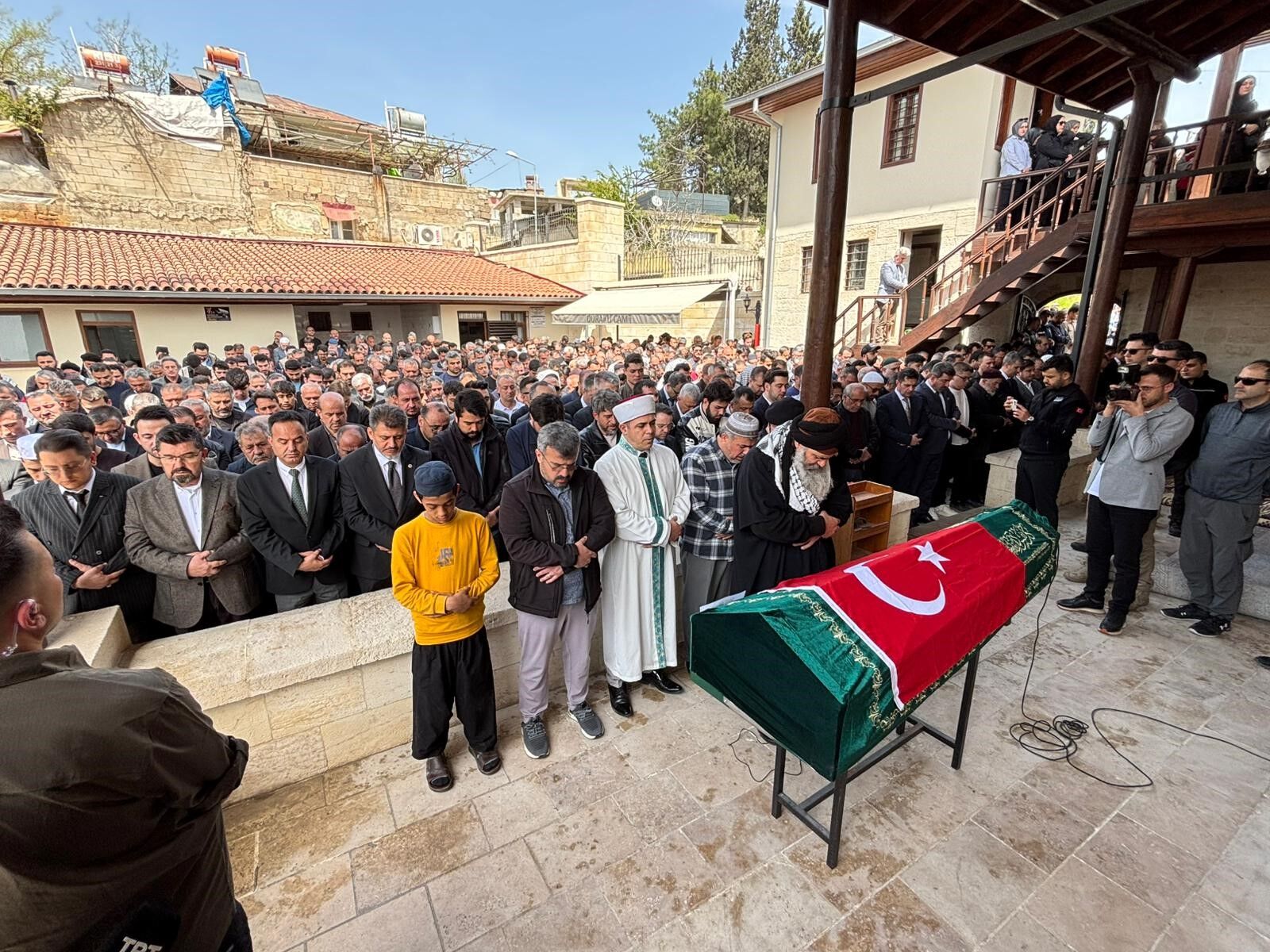 Okul Saldırısında Hayatını Kaybeden Şuranur Son Yolculuğuna Uğurlandı (8)