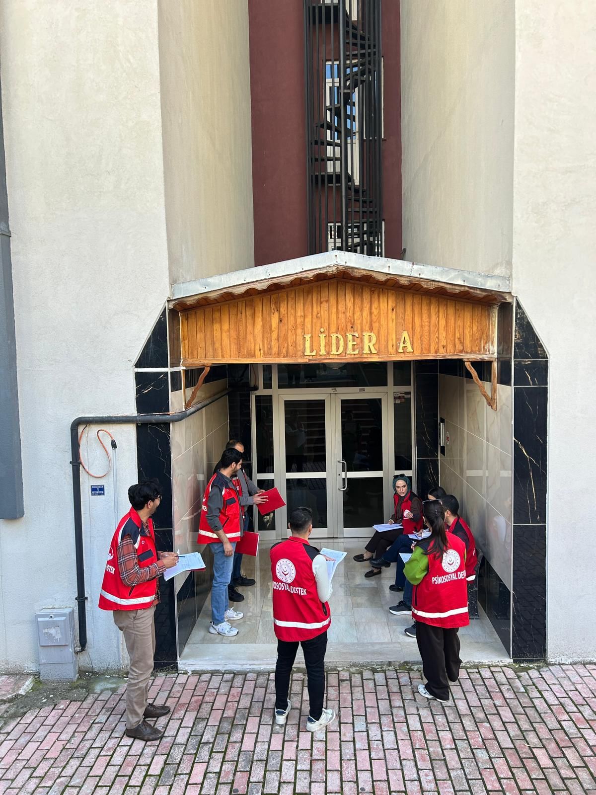 Okul Saldırısının Ardından 2 Bin 700 Aileye Psikososyal Destek Verildi (3)