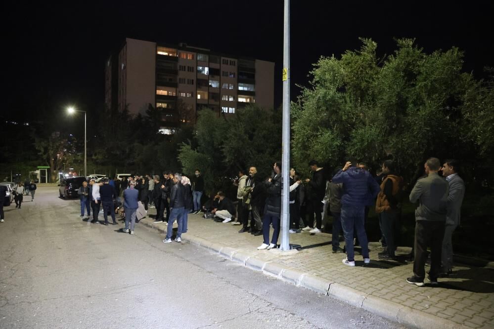 Saldırının Yaşandığı Okulda İzler Siliniyor 3