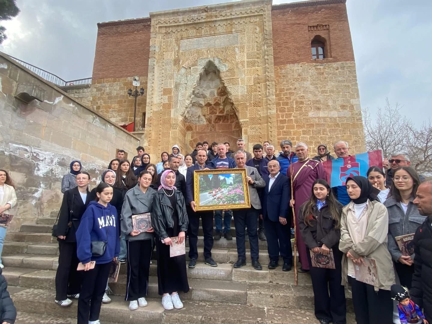 Trabzon’dan Gelen Heyet, Eshab I Kehf Külliyesi’ni Ziyaret Etti5