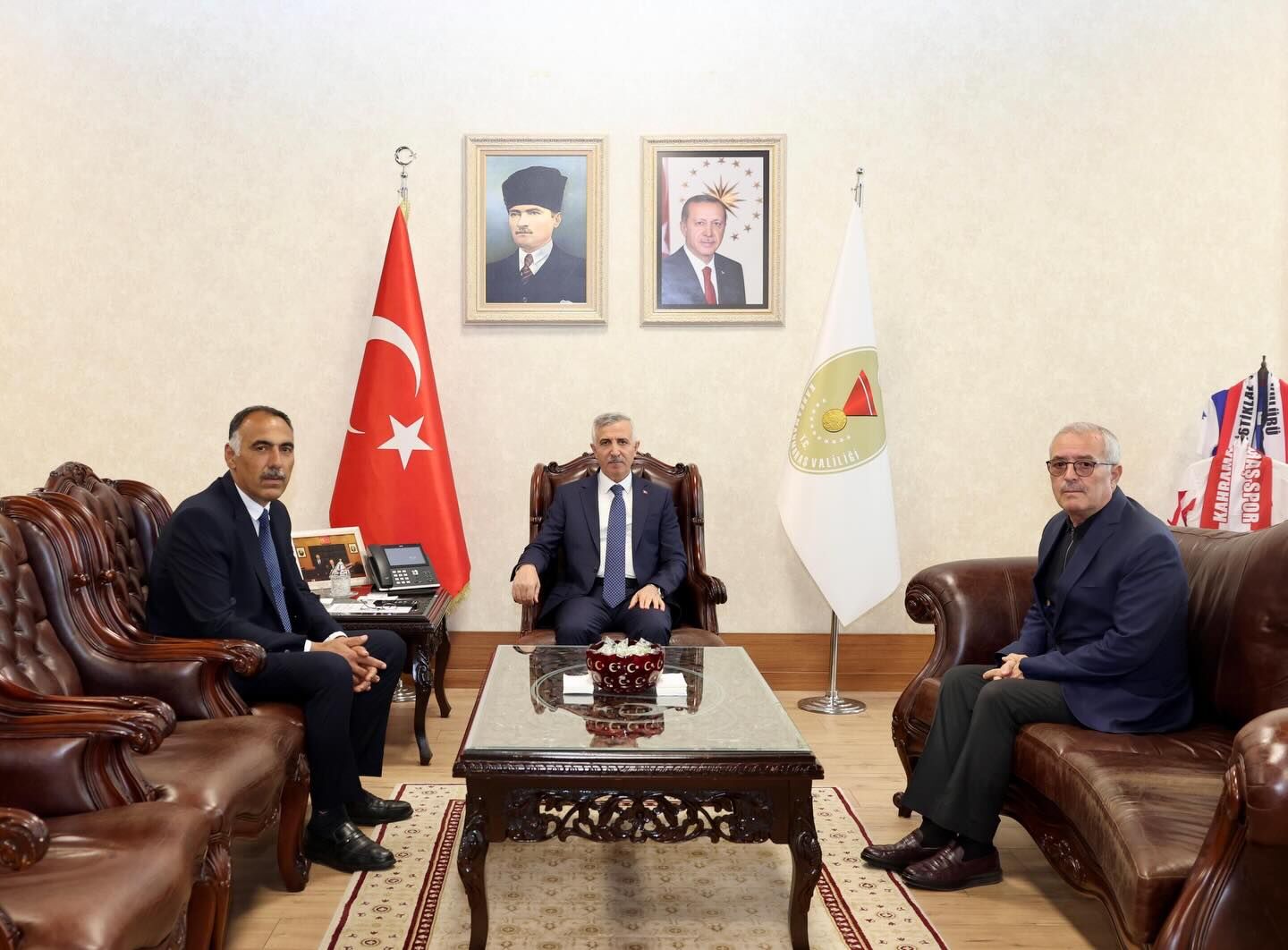 Vali Ünlüer Muhtarları Ağırladı-1