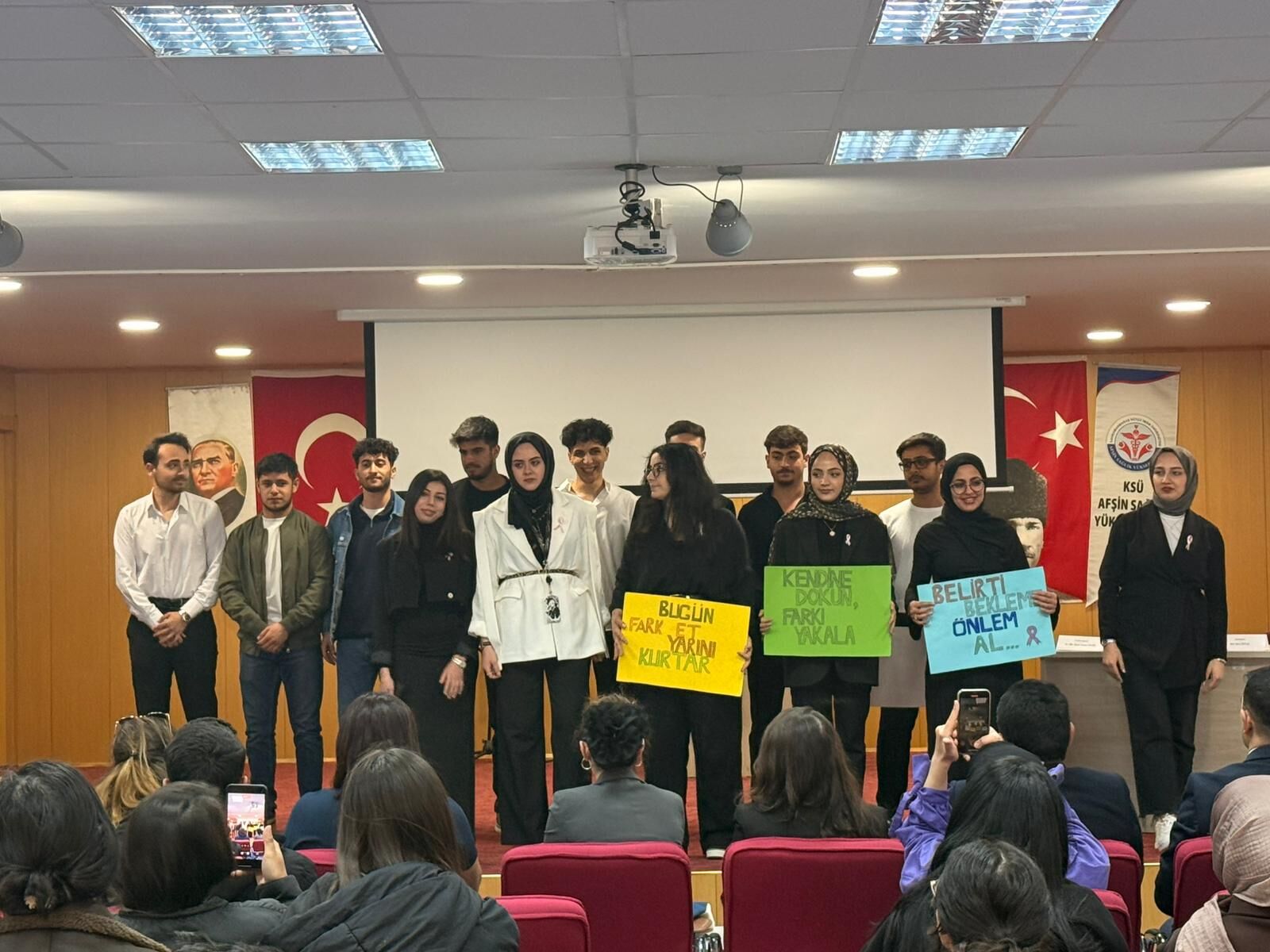 Afşin Sağlık Yüksekokulu’nda Kansere Karşı Bilinçlendiren Panel