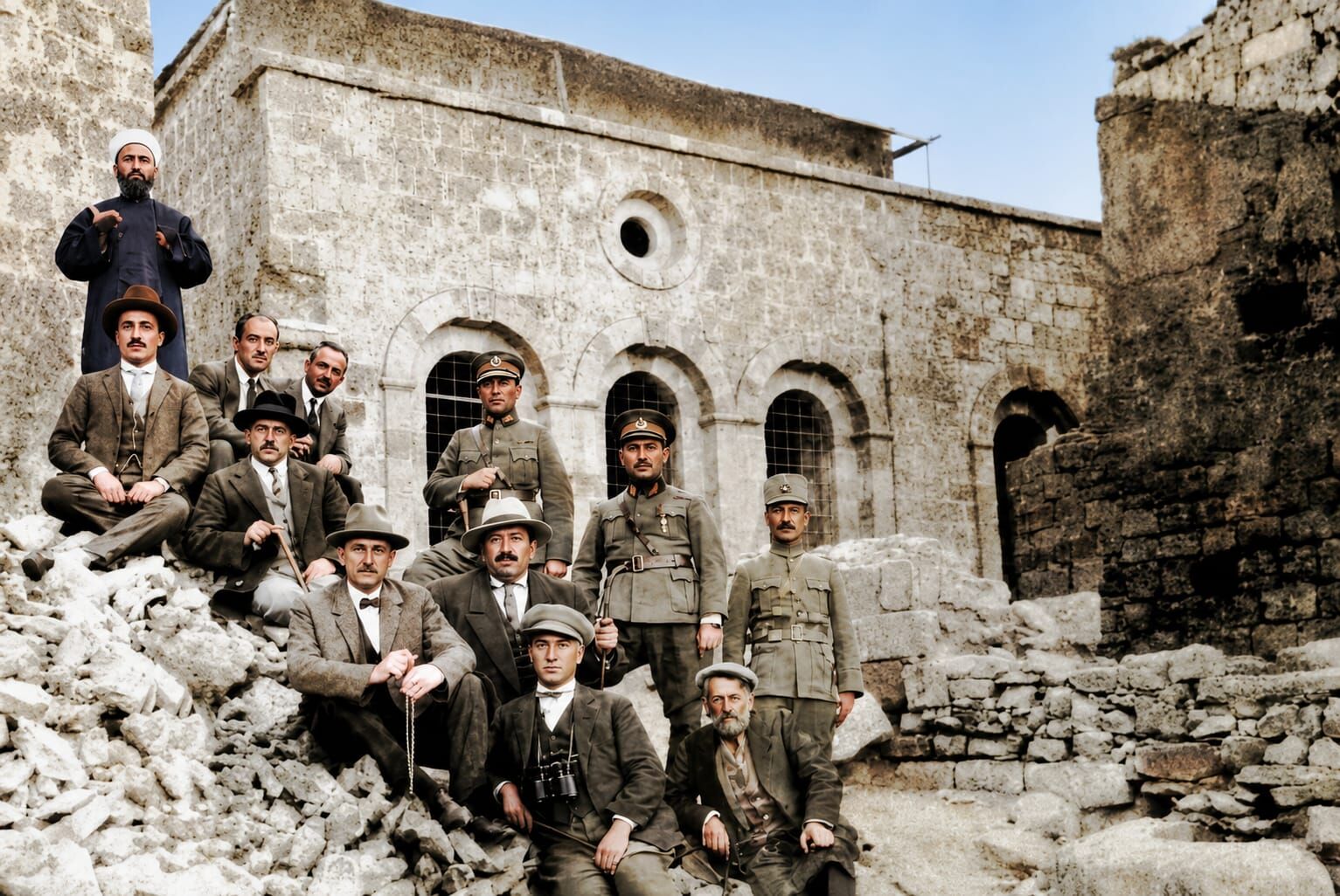 120 Yıl Önce Eshab I Kehf’te Yabancı Bir Heyet! (2)