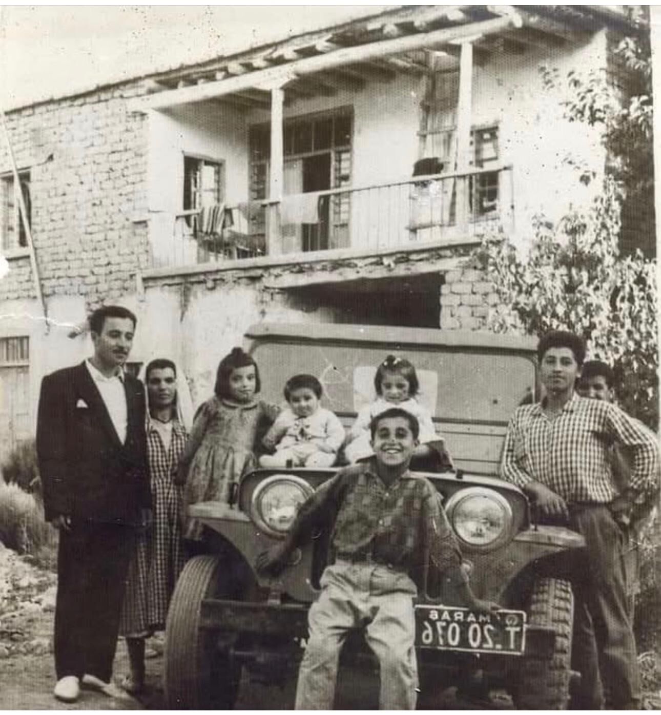 64 Yıl Önce Afşin Sokaklarında Sadece O Vardı-1