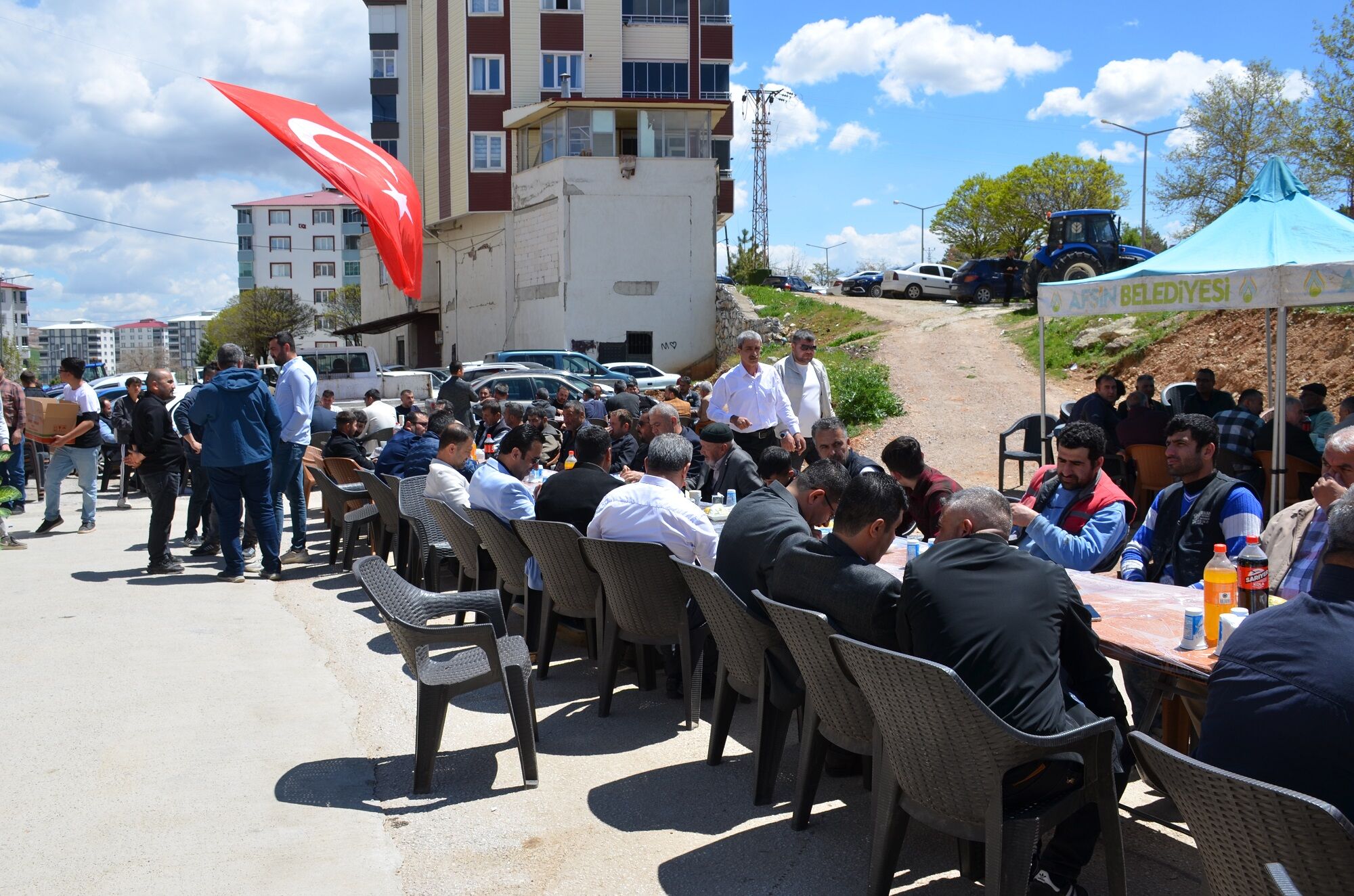 Afşin’de Ak Yapı Seramik Yeni Yerinde Hizmete Açıldı (9)
